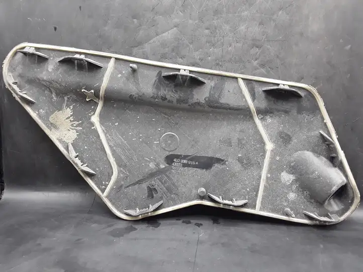 Audi Q7 4L (2005 - 2009) 4L0839915A Прочая отделка задней двери — фото 3