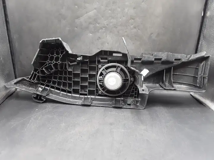 BMW 1 F20 F21 (2011 - 2019) 51467221044 Накладка динамика задней двери — фото 4
