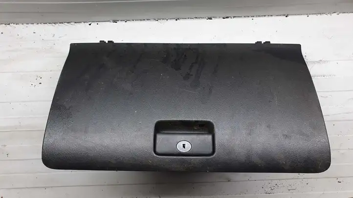 Toyota Corolla Verso E121 (2001 - 2004) 555510F010 Бардачок в сборе — фото 1