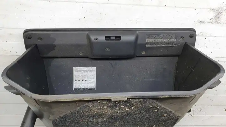 Toyota Corolla Verso E121 (2001 - 2004) 555510F010 Бардачок в сборе — фото 2