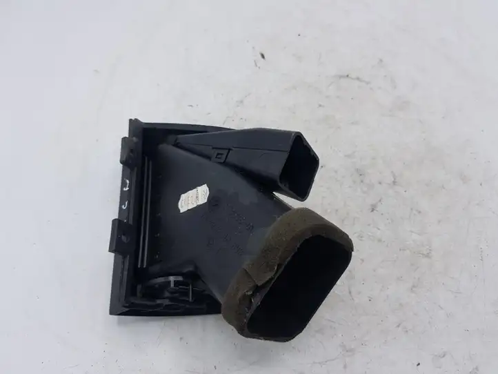BMW 3 E46 (1998 - 2005) 64228361898 Боковой воздушный дефлектор — фото 3