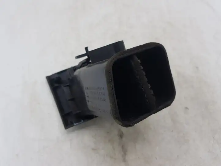 Toyota Avensis Verso (2001 - 2004) 5565044080 Боковой воздушный дефлектор — фото 3