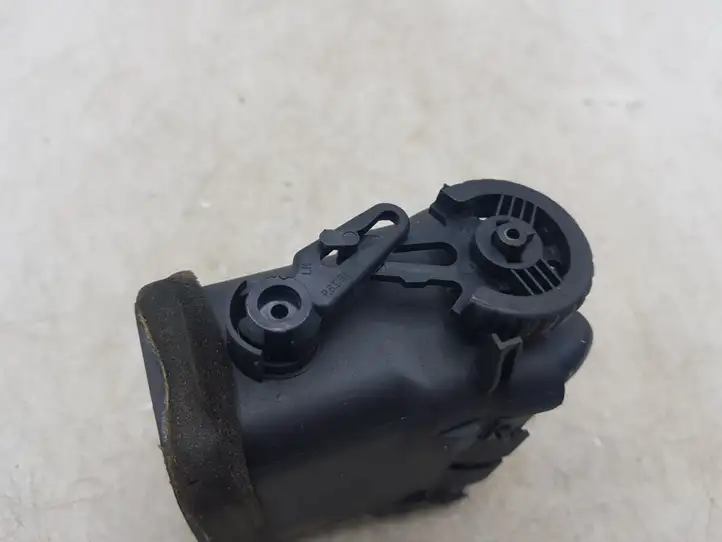 Toyota Avensis T220 (2000 - 2003) 5568605030LHD Боковой воздушный дефлектор — фото 3