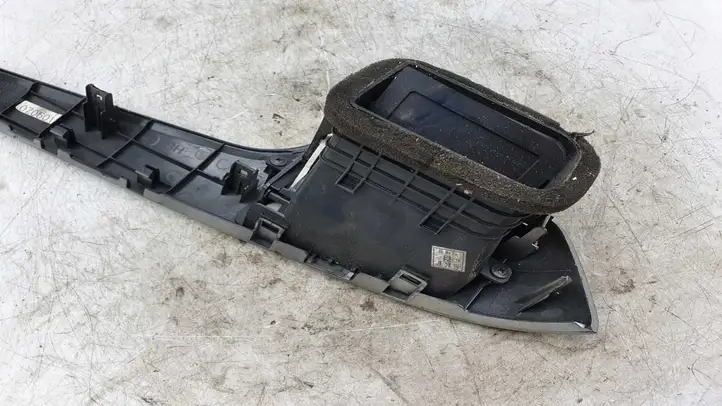 Nissan X-Trail T30 (2001 - 2007) 070601 Боковой воздушный дефлектор — фото 3