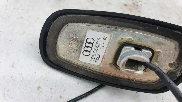 Audi A4 S4 B7 8E 8H (2004 - 2009) 8E9035503 GPS антенна — фото 2