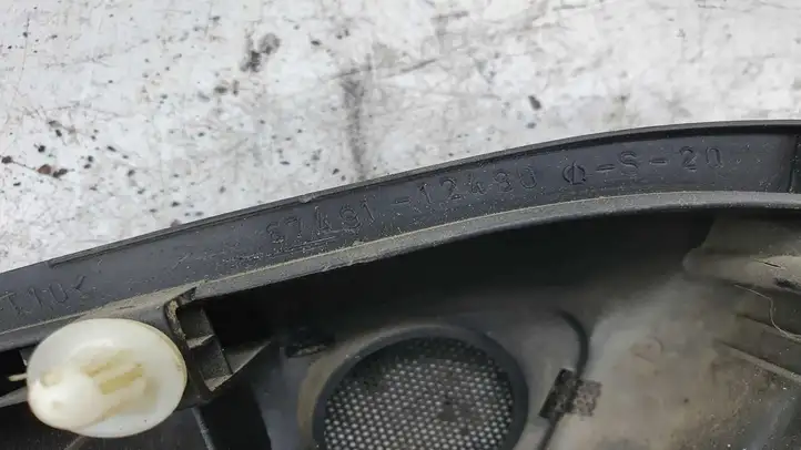 Toyota Corolla E120 E130 (2000 - 2004) 6749112480 Накладка бокового динамика — фото 3