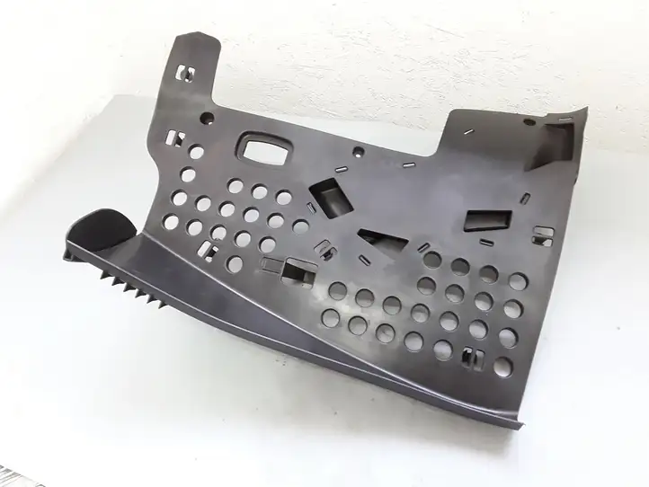 Mercedes-Benz C W204 (2007 - 2014)  A2046800382 Отделочный щит панели (нижний)