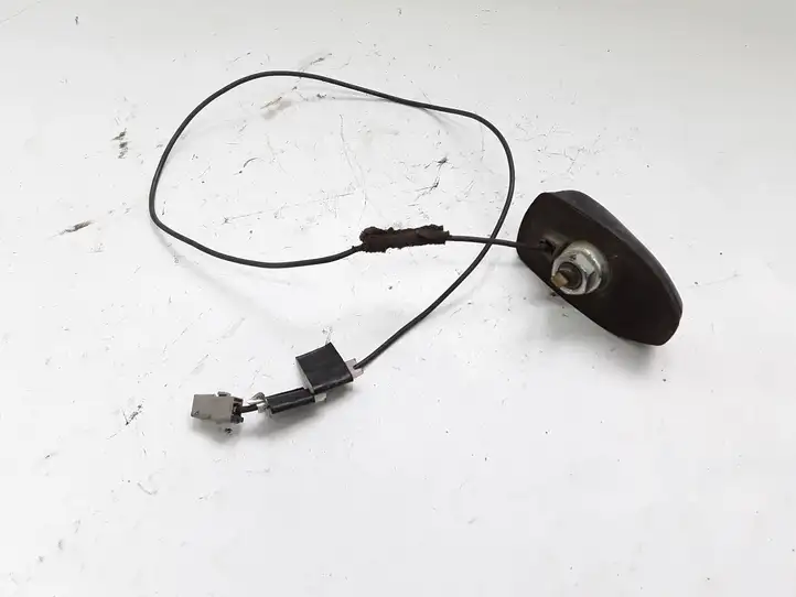Kia Ceed (2006 - 2010) V305316C GPS антенна — фото 3