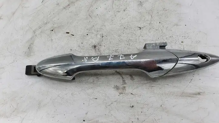 Honda FR-V (2004 - 2009) Наружная ручка двери — фото 1
