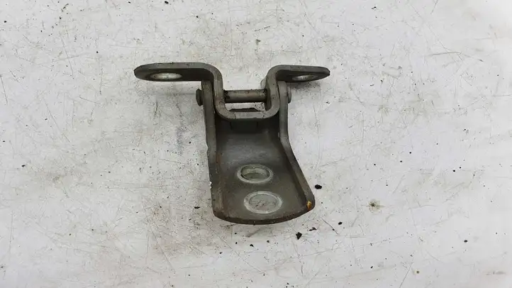 Toyota Corolla E120 E130 (2000 - 2004)   Верхняя петля передней двери