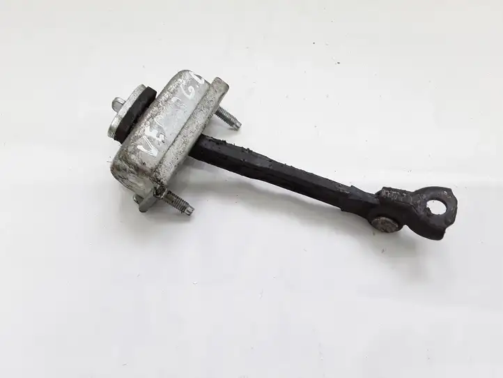 Toyota Verso (2009 - 2012) Ограничитель задней двери — фото 1