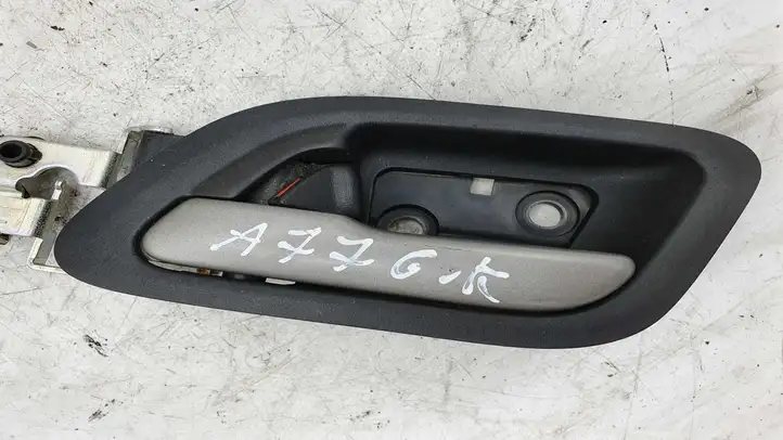Honda FR-V (2004 - 2009) Внутренняя ручка задней двери — фото 2