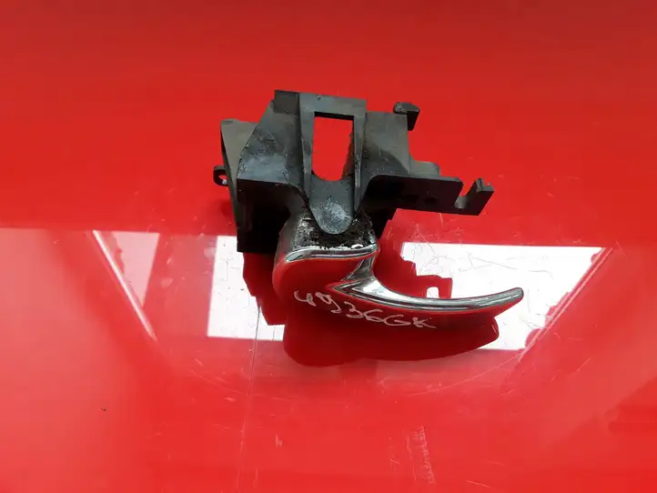 Nissan Navara D40 (2004 - 2015) Внутренняя ручка задней двери — фото 1