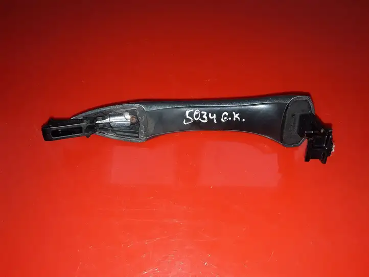 Hyundai i40 (2011 - )   Наружная ручка