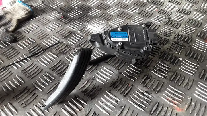 Renault Espace -  Grand espace IV (2004 - 2014)  8200007513 Электрический регулятор акселератора (педали)