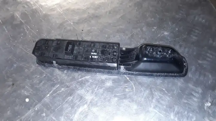 Renault Scenic III - Grand scenic III (2009 - 2016) 809610016R Блок кнопок стеклоподъемников — фото 2