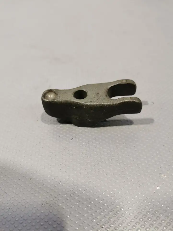 Kia Sportage (2010 - 2014) Держатель форсунки — фото 2