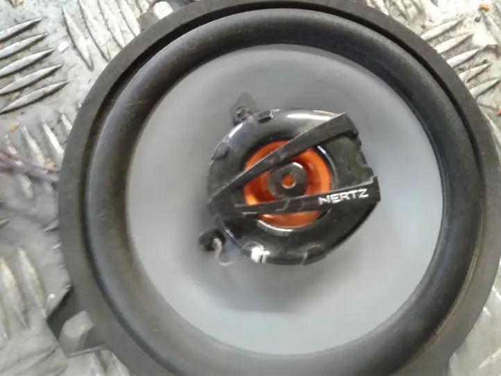 Nissan Micra (2010 - 2013) HERTSDCX130 Твитер задних дверей — фото 2