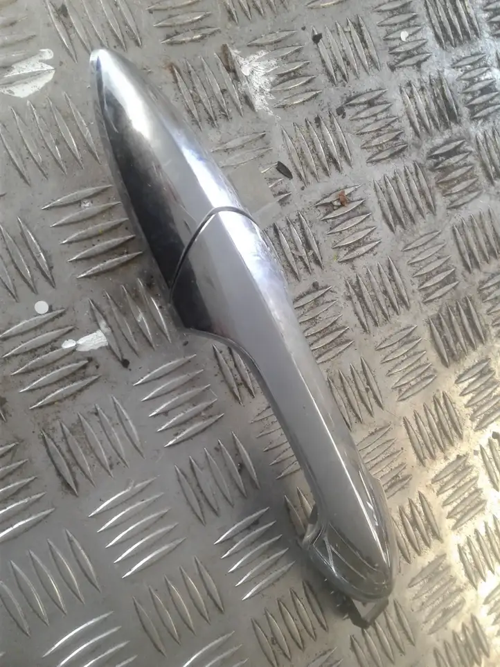 Nissan Qashqai (2010 - 2013)   Наружная ручка