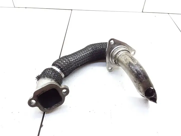 Opel Insignia A (2008 - 2017)   EGR трубка (трубки)/ шланг (шланги)