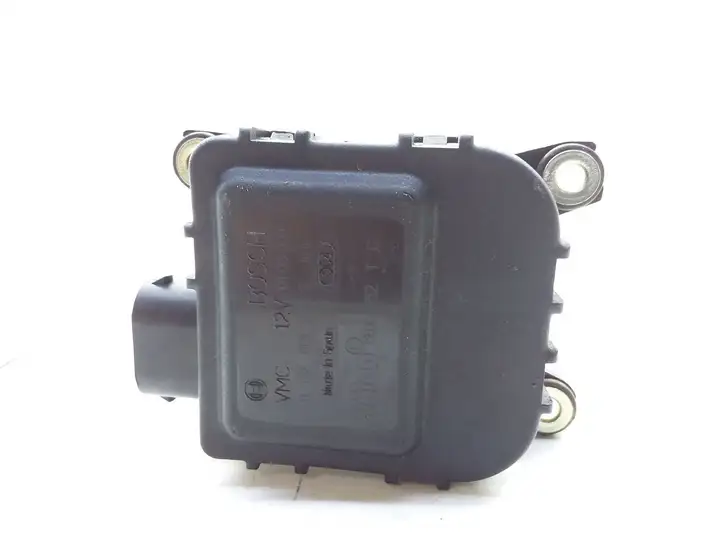 Citroen C5 (2004 - 2008) 01328012173 Двигатель задвижки потока воздуха — фото 2