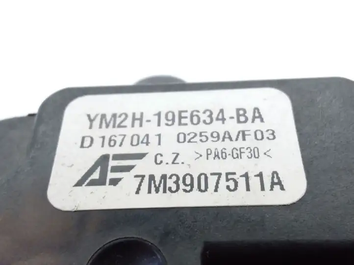 Ford Galaxy (2000 - 2006) 7M3907511A Двигатель задвижки потока воздуха — фото 3