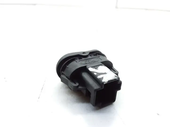 Ford Focus (1998 - 2004) 98AB14529 Кнопка стеклоподъемников — фото 3