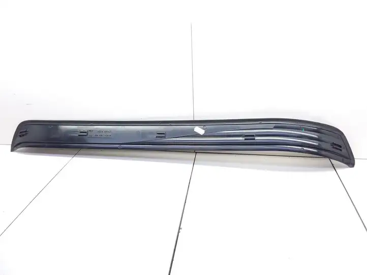 BMW 5 E60 E61 (2004 - 2010) 51477034303 Внутренняя отделка переднего порога — фото 2
