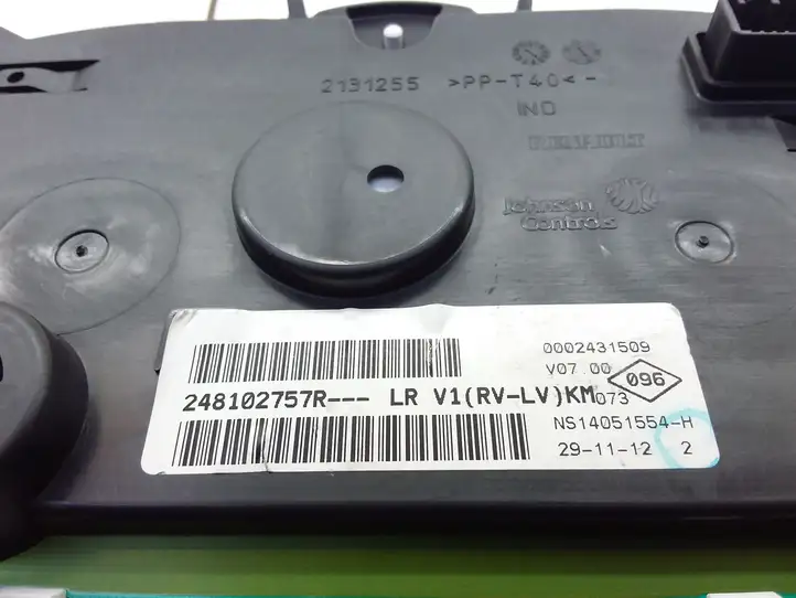 Dacia Sandero (2008 - 2012)  248102757R Спидометр (приборный щиток)