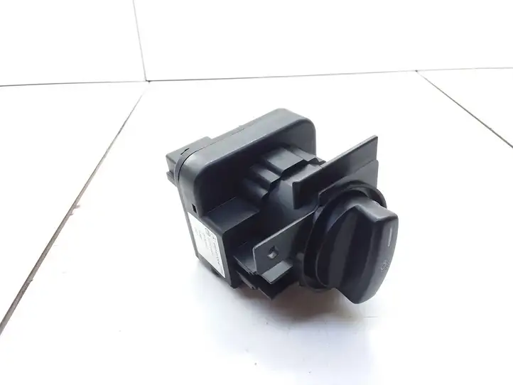 Mercedes-Benz A W169 (2004 - 2012) 1695451004 Включатель фонарей — фото 4
