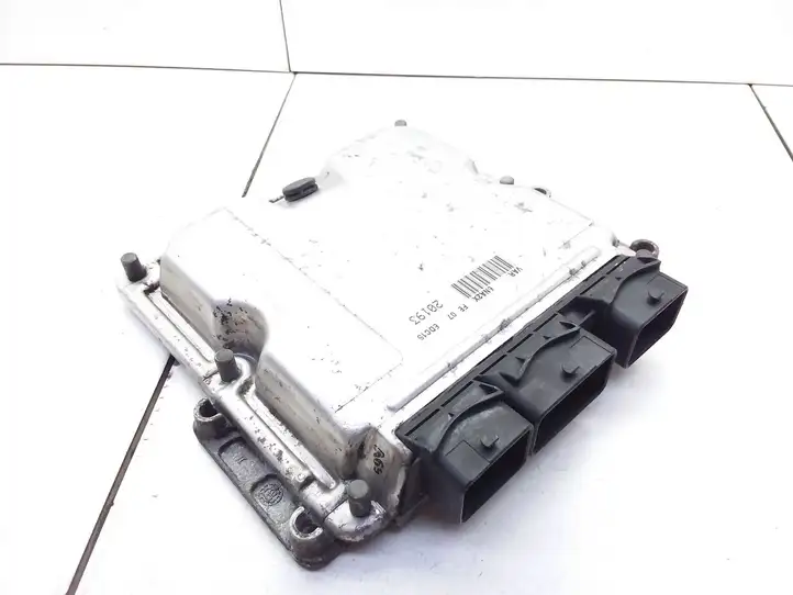 Citroen Xsara Picasso (1999 - 2012)  9646774280 Блок управления двигателя