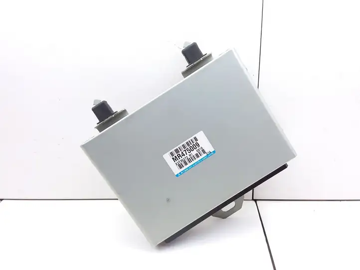 Mitsubishi Galant (1997 - 2003)  MR475009 Другие блоки управления / модули