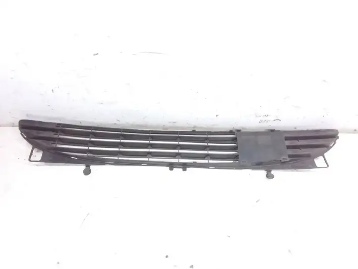Peugeot 307 (2005 - 2008) 9634014477 Нижняя решетка переднего бампера — фото 1