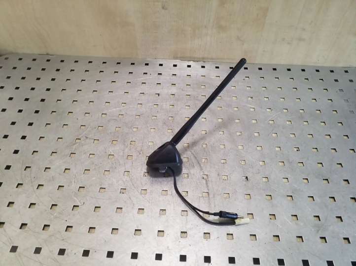 Peugeot 4007 Radio antena