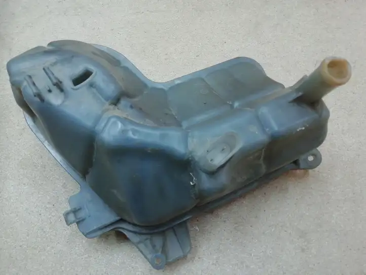 Audi A4 S4 B6 8E 8H (2000 - 2006) 8E0121403C Расширительный бачок — фото 4