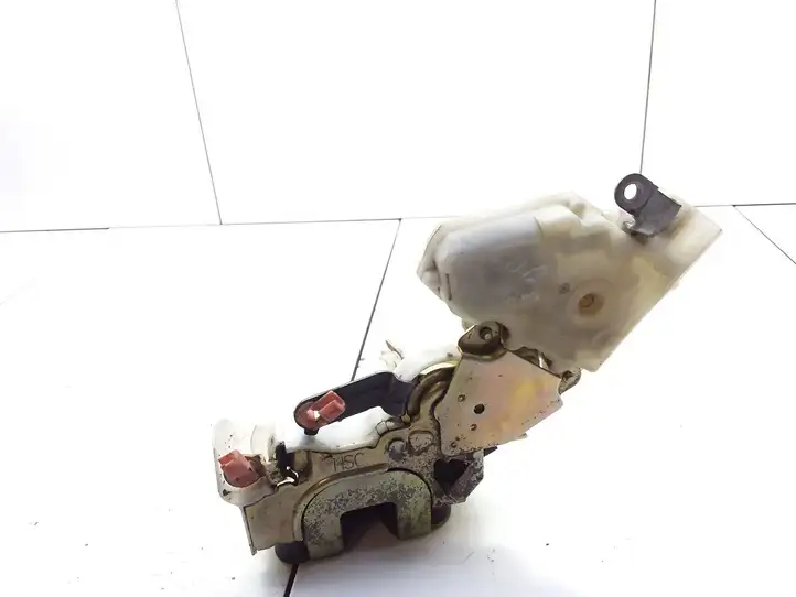 Nissan Almera N16 (2000 - 2010) 82553BM760 Замок задней двери — фото 4