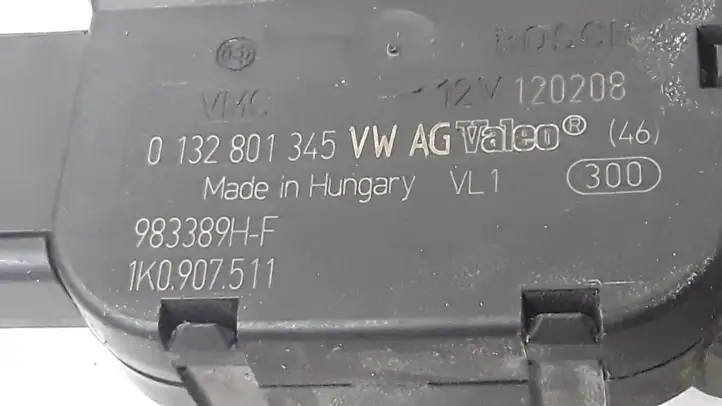 Audi A3/S3 8P (2004 - 2008) 1K0907511 Двигатель задвижки потока воздуха — фото 2