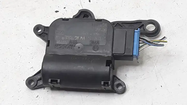Audi A3/S3 8P (2004 - 2008) 0132801341 Двигатель задвижки потока воздуха — фото 3
