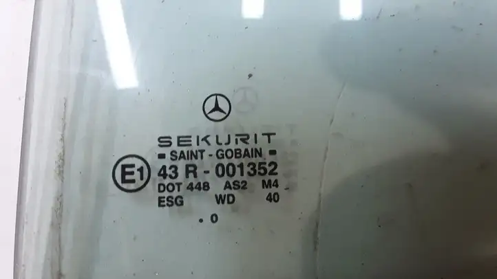 Mercedes-Benz A W168 (1997 - 2004) E143R001352 Стекло задней двери — фото 2
