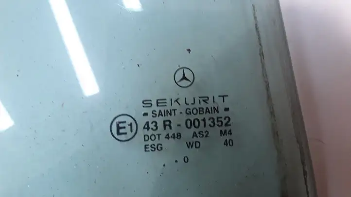 Mercedes-Benz A W168 (1997 - 2004) E143R001352 Стекло задней двери — фото 2