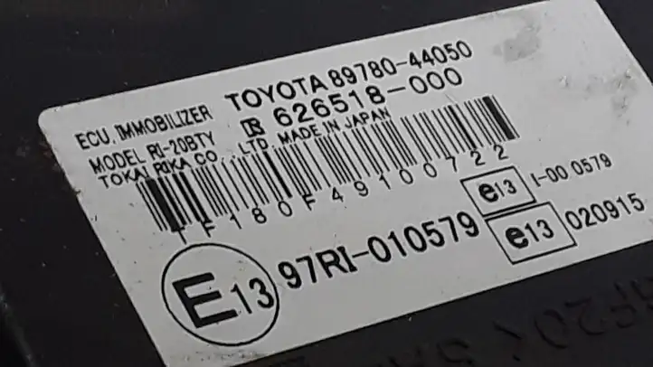 Toyota Avensis Verso (2004 - 2009) 8978044050 Блок иммобилайзера — фото 2