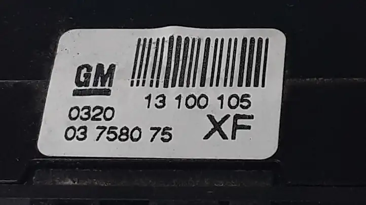 Opel Zafira B (2003 - 2006) 13100105 Включатель аварийных фонарей — фото 3