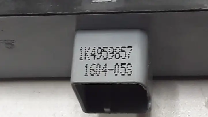 Seat Altea (2004 - 2009) 1K4959857 Кнопка стеклоподъемников — фото 2