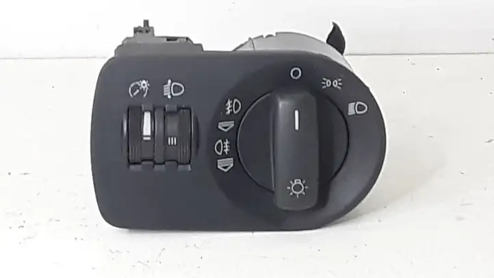 Audi A3/S3 8P (2004 - 2008) 8P0919094 Включатель фонарей — фото 2