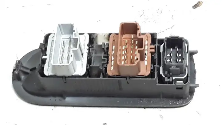 Renault Megane II (2002 - 2005) 156018070 Блок кнопок стеклоподъемников — фото 2