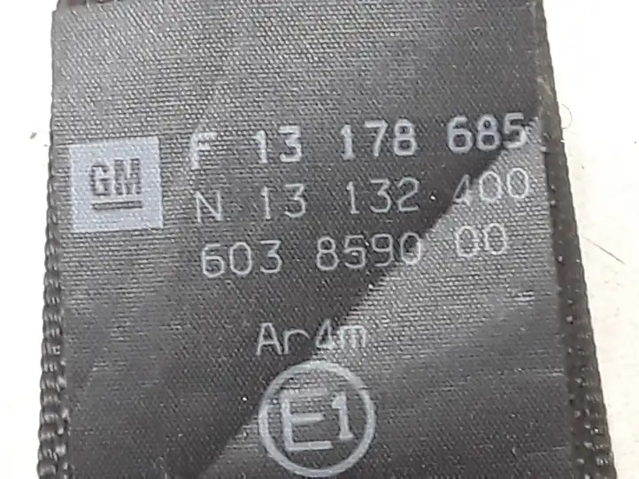 Opel Zafira B (2003 - 2006) 13178685 Задний ремень безопасности — фото 2