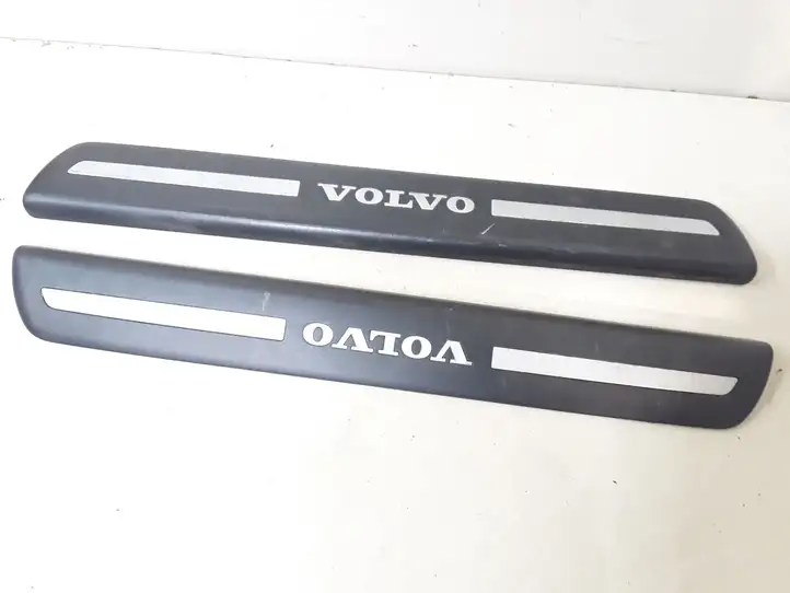 Volvo V50 (2004 - 2008) 08622671 Внутренняя отделка переднего порога — фото 1