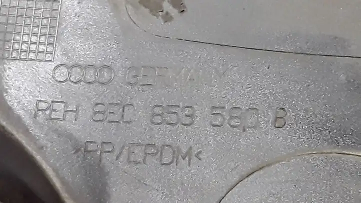 Audi A4 S4 B6 8E 8H (2000 - 2006) 8E0853580B Отделка заднего порога — фото 3