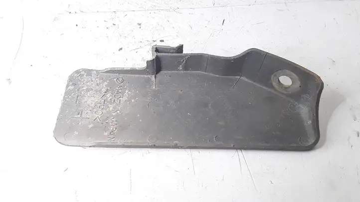 Subaru Legacy (2003 - 2009)   Отделка заднего порога кузова