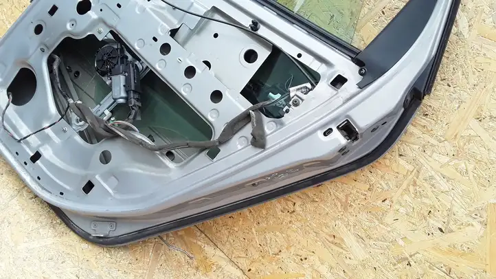 Renault Scenic II - Grand scenic II (2003 - 2006) Задняя дверь — фото 5